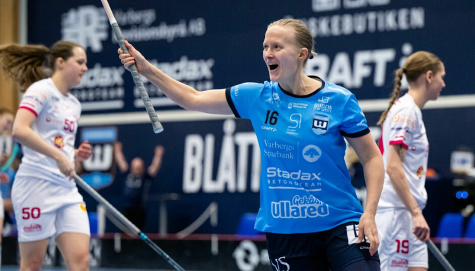13 spelade säsonger i den blåa tröjan för Camilla Halldén blir nu 14 – minst.
