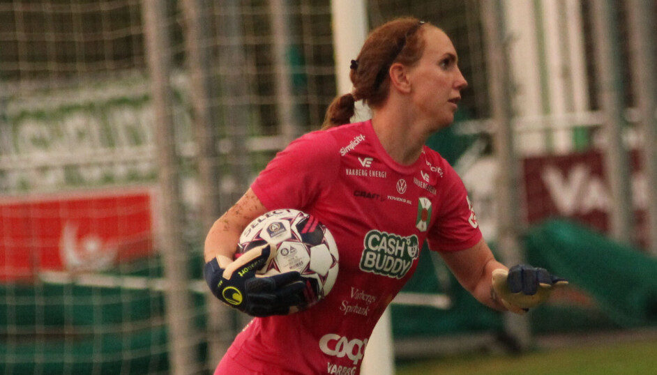 Jasmine Strandberg och Bois tog en seger med 0-3 borta mot Hovås Billdal. Jasmine Strandberg och Bois tog en seger med 0-3 borta mot Hovås Billdal.