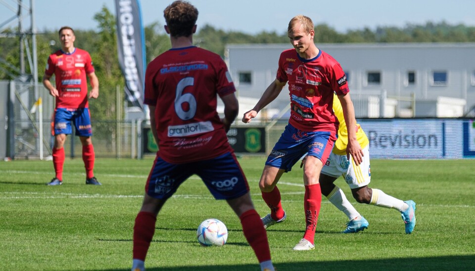 Johan Persson gjorde ett av målen i 2-0-segern på Övrevi. Johan Persson gjorde ett av målen i 2-0-segern på Övrevi.