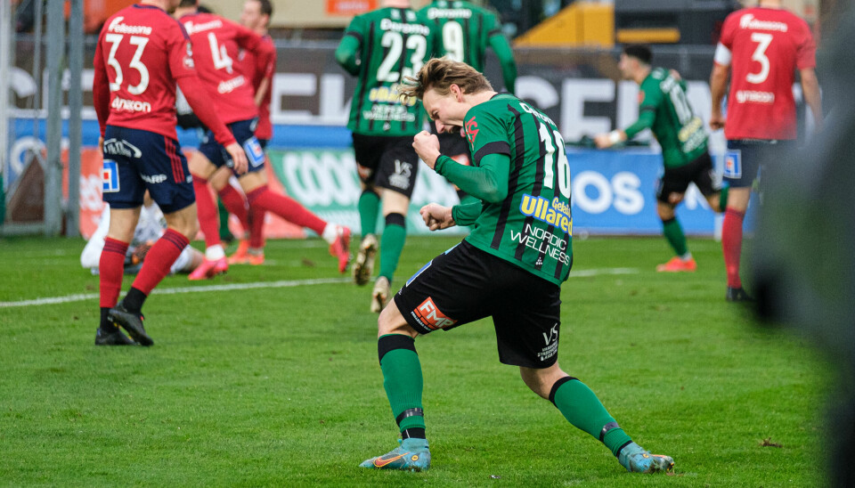 Varbergs Bois Alexander Johansson firar 1-0 i kvalmötet mellan Varbergs Bois och Östers IF på Varberg Energi arena.