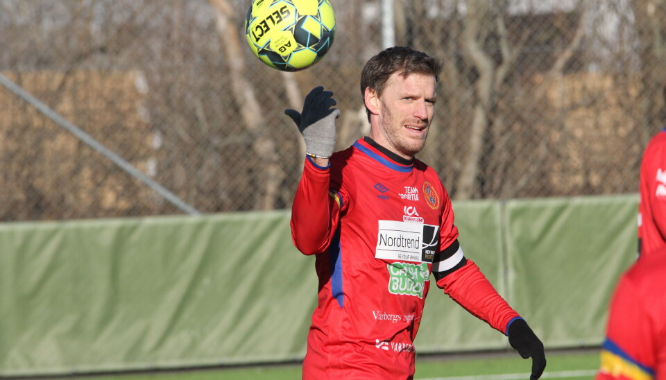 Kalle Söderström byter klubb. Kalle Söderström byter klubb.