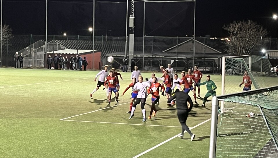 DM-kväll på Påskbergsvallen. Varbergs Gif mötte Galtabäck och vann. DM-kväll på Påskbergsvallen. Varbergs Gif mötte Galtabäck och vann.