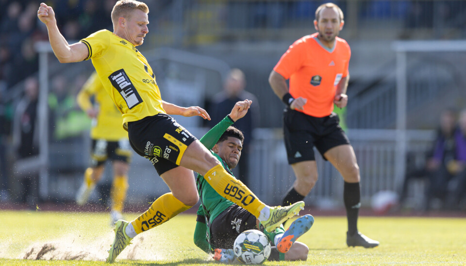 Luke Le Roux gör jobbet på mitten. Luke Le Roux gör jobbet på mitten.