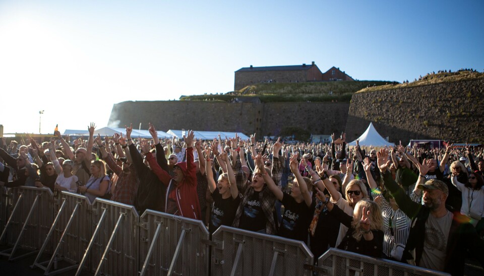 Förra årets festival lockade 5000 besökare. Antalet blir det samma i år då biljetterna är slutsålda. Rock the night är en nostalgifestival med tributeband som spelar musik av bland annat Van Halen, AC/DC och Guns n' roses. Förra årets festival lockade 5000 besökare. Antalet blir det samma i år då biljetterna är slutsålda. Rock the night är en nostalgifestival med tributeband som spelar musik av bland annat Van Halen, AC/DC och Guns n' roses.