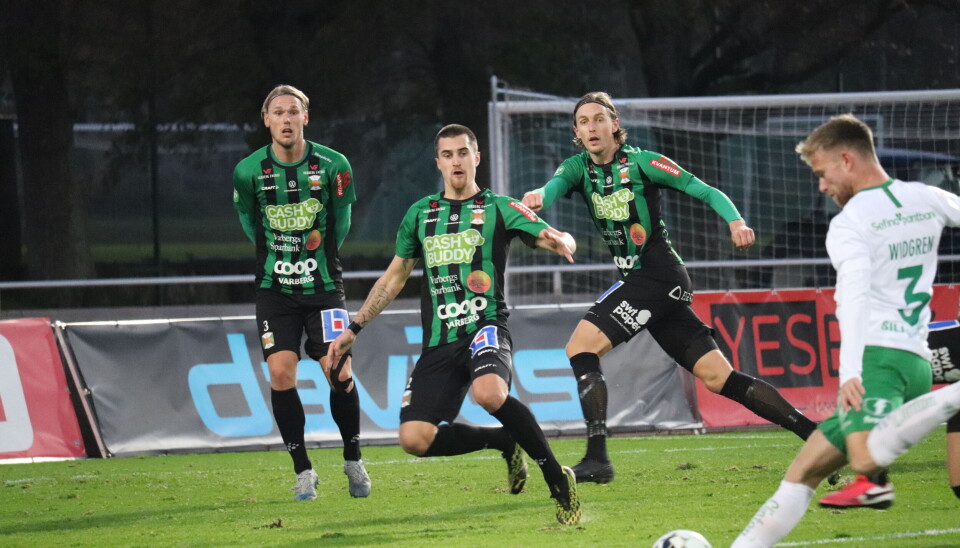 Jon Birkfeldt lämnar nu Varbergs Bois för Helsingborg. Jon Birkfeldt lämnar nu Varbergs Bois för Helsingborg.