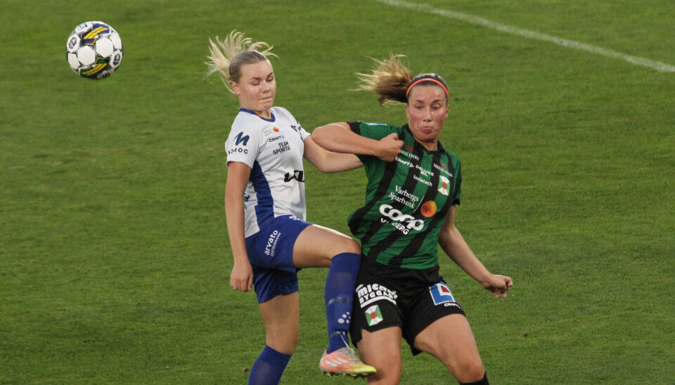 Elin Lindberg och Ida Gustafsson i duell. Elin Lindberg och Ida Gustafsson i duell.