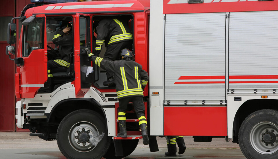 Just nu: Rökutveckling i däckfabrik i Tvååker